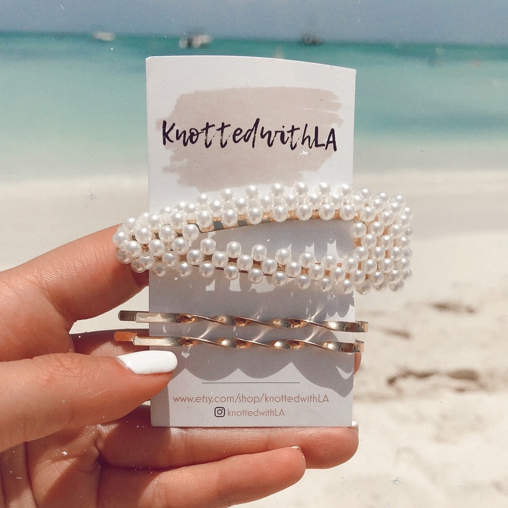 Pearl clip with gold Bobby pins Set of 3